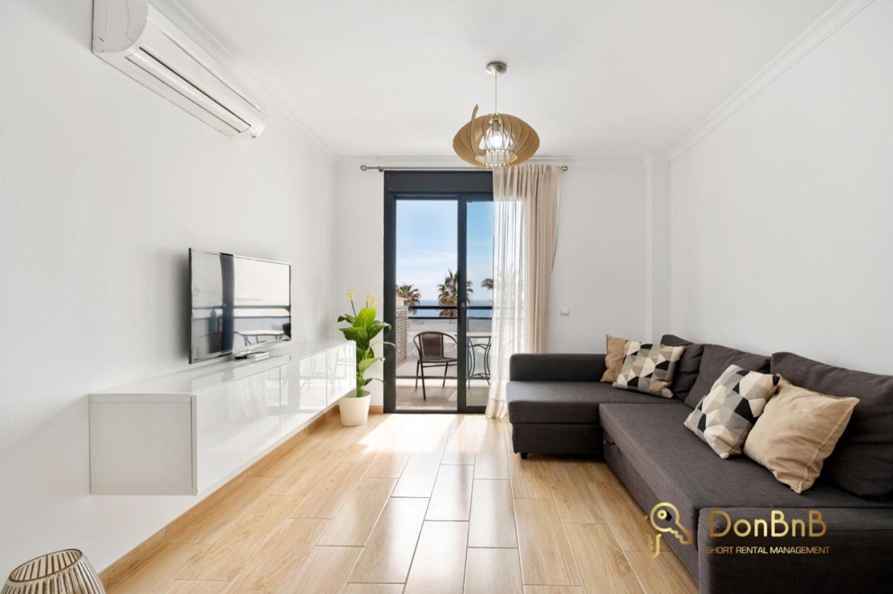 Cozy Apartment With Sea View And Private Parking In Фуeнхирола Екстериор снимка